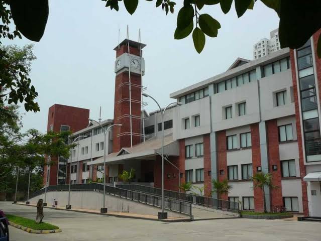 Kolkata school (India) starts LGBTQIA club ; Mumbai: Schools embrace inclusivity, adopt gender-neutral uniforms, language